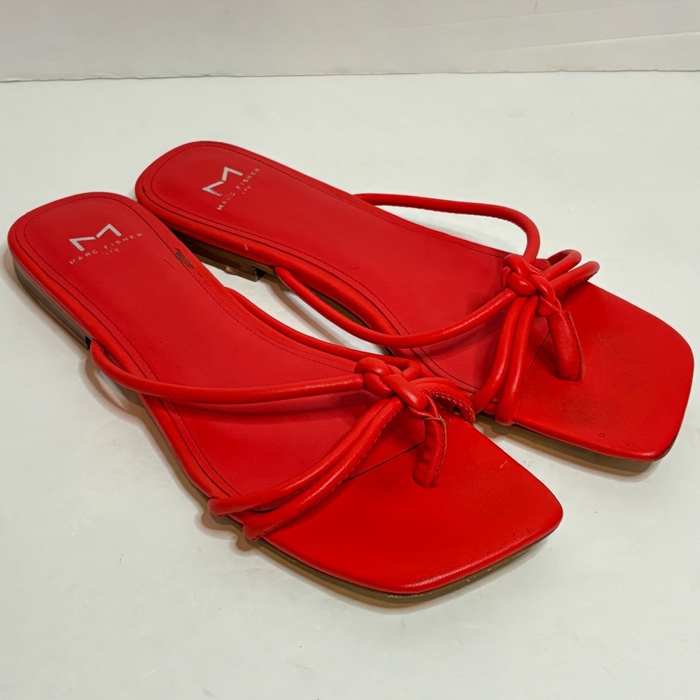 Marc Fisher Red Monty Strappy Knotted Square Toe Flat Sandals 9